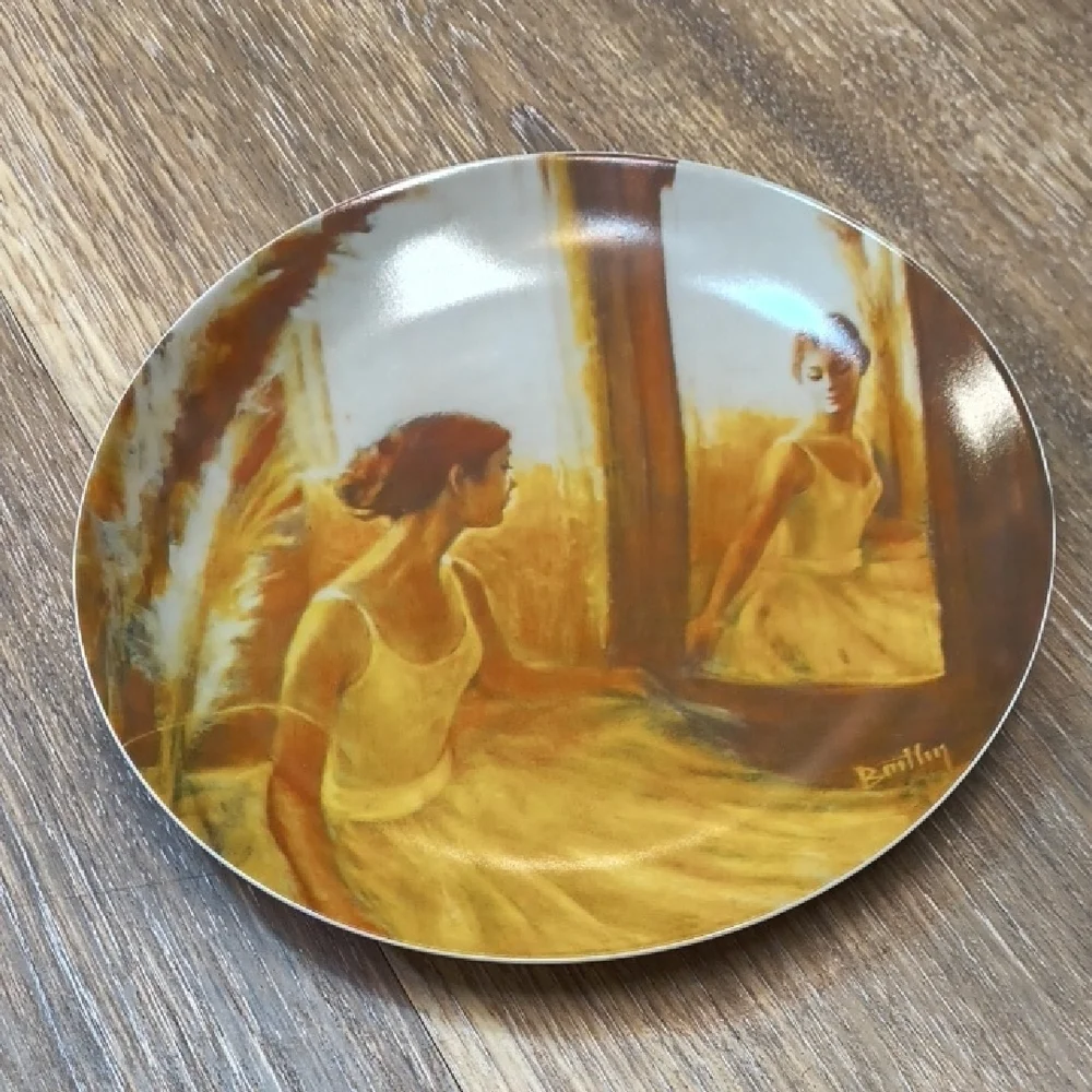 Milly Ballerina Dinner Plate Golden Hues Elegant